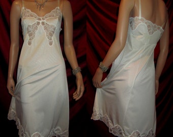 nylon slip 38/USA 16/AU