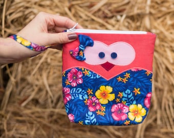 Cosmetic bag for little girl, Makeup bag, Girl wristlet clutch, Cosmetic purse, Cosmetic pouch, Toiletry purse
