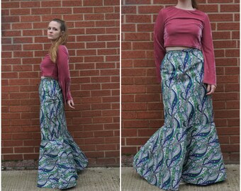 1970's Size S blue, green and pink paisley long maxi skirt with fishtail hem