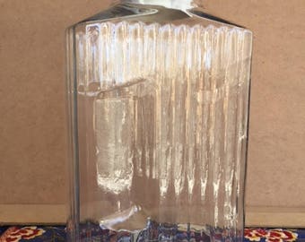 Anchor Hocking glass juice water pitcher with rubber lid/stopper, made in USA // vintage glassware // rectangular pitcher