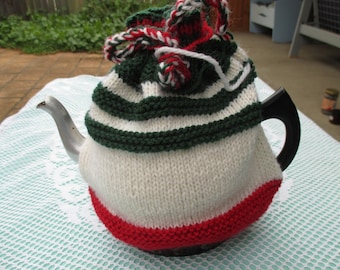 Christmas Tea Cosy - Hand Knitted