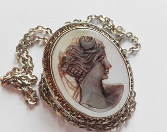 Antique pendant/Brooch with mother-of-pearl cameo and frame of Marcassiti-Silver 900