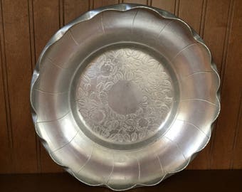 Vintage Aluminum Hand Forged Serving or Fruit Bowl