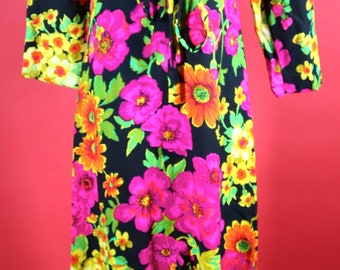 Flower Pattern Maxi Dress 1960's 1970's Boutique of California