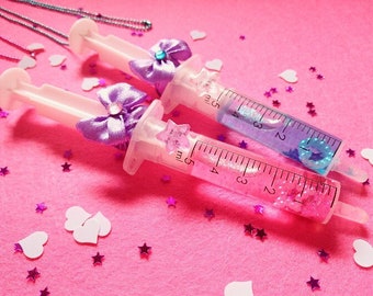 Collar Menhera Syringe