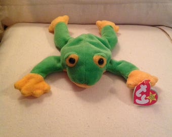 Original 1997 TY smoochy beanie baby in perfect condition