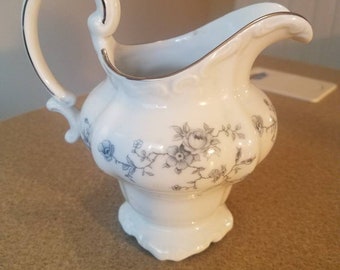 Johann Haviland Bavaria creamer