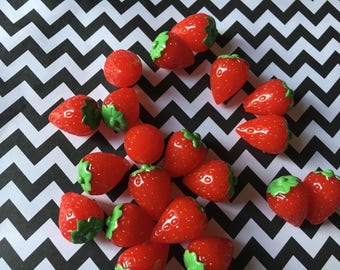 10pc Miniature Strawberry 3D resin Fruit