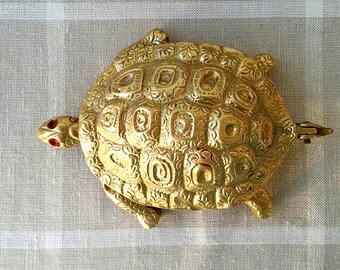 Vintage brass turtle ashtray Solid brass tortoise ornament Gold tone brass home decor Decorative ashtray Brass trinket box Turtle figurine