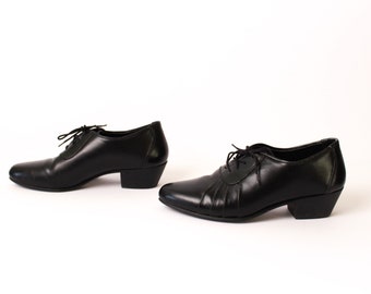 size 8 OXFORD black leather 80s 90s MINIMAL lace up high heel ankle boots