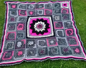 Chunky 3D flower throw/afghan/blanket