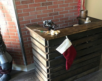 Rustic Pallet Bar Unit, Pallet Reception Desk, Pallet Sales Counter (Reclaimed Wood)