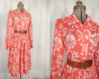 Vintage 1970s Dress - 70s Red Floral Dress, Large Plus Size Dress, Hippie Boho Dress with Matching Belt, Novelty Print Dress