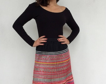 Colorful 70s festival Hmong ethnic multicolored pleated accordion skirt