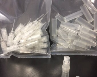 25 MINI 2.5ml Natural Plastic Fine Mist Sprayers, Natural Cap & Body Sample, Purse Size, Travel, Tester, Sampler, Party Favor-FREE SHIPPING