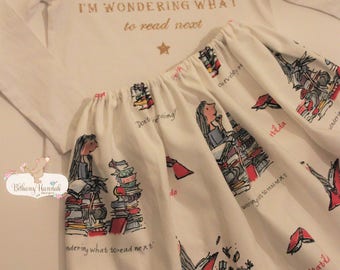 MATILDA Handmade Skirt in Roald Dahl Print and" I'm wondering what to read next" top outfit age 3 4 5 6 7 8 birthday world book day