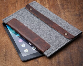 Kindle Sleeve - Grey Felt and Black Leather for