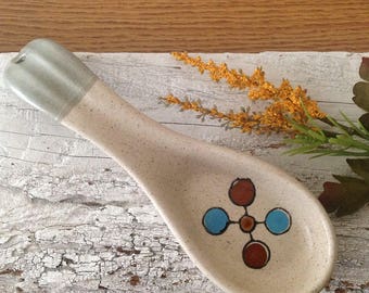 Small Vintage Spoon Rest, Hand Painted Stoneware Pottery Kitchen Spoon Holder, Spoonrest, Cream, Green