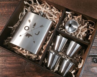 Groomsmen flask, groomsmen gift, personalized gifts for men, camping gift, hip flask, personalized flask, engraved flask, gift set, 7 oz