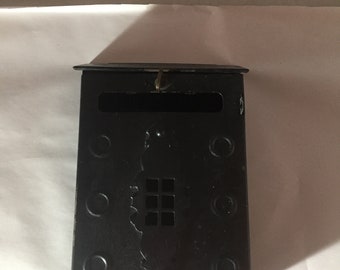 Vintage Wall Mount Locking Mail Box