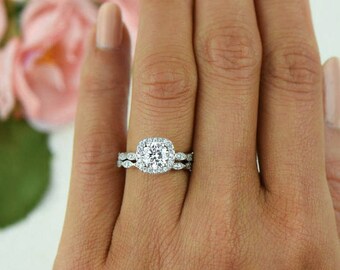 1.25 ctw Halo Wedding Set Vintage Style Bridal Rings Man 1.25 ctw Halo Wedding Set Vintage Style Bridal Rings Man