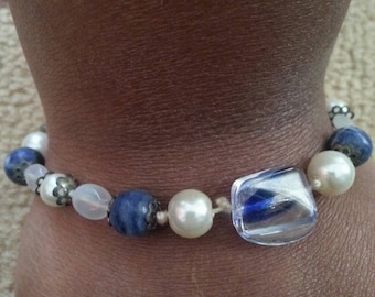 Handmade OOAK #15 beaded bracelet