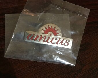 Amicus Red Metal Pin/Badge