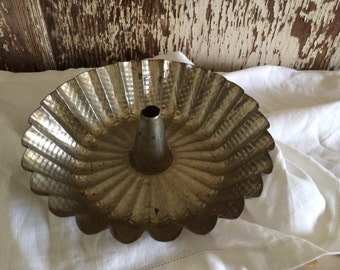 Vintage Fluted Hammered Tin Cake Pan
