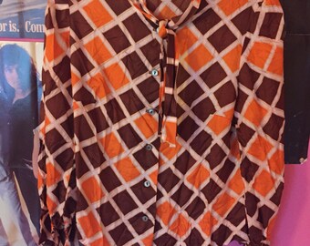 SALE 70s mod blouse