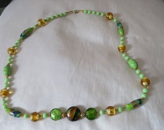 Handmade vintage green and gold lamp work with necklace