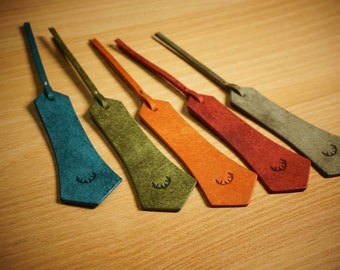 BANDA leather studio, Leather Bookmark , Leather Knot Bookmark, Book Accessories