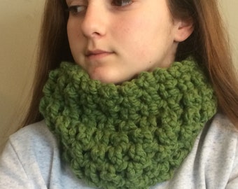 Wool cowl scarf