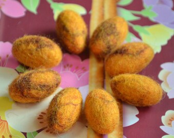 8pcs Felted Wool Pebbles (Oak with Brown)