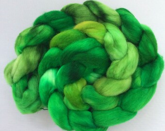 Lallybroch - handdyed merino-top 3.5 oz