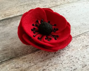 Felt poppy brooch, red poppy brooch, red flower brooch, Remembrance Day poppy wool felt pin, Felt poppy brooch, wool felt poppy - 1 brooch
