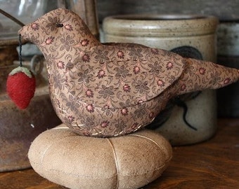 Primitive Folk Art Bird Pincushion Digital PDF Pattern, Primitive Bird, Bird Pin Keep