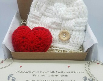 Newborn baby Hat, Baby First Christmas, Hat baby announcement, Grandparent baby announcement, 10 colors, Grandparent pregnancy announcement