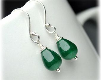 Natural Jade Earrings Mother's Day Gift for Mom Small Dangle Earrings Sterling Silver Green Earrings Handmade Jewelry Wedding Drop earrings