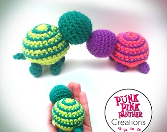 Amigurumi little turttle