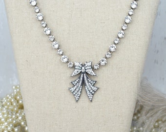 Clear Crystal Necklace, Bow Necklace, Swarovski Necklace, Bridal Necklace, Vintage Look, White, Statement Necklace, Unique Gift.