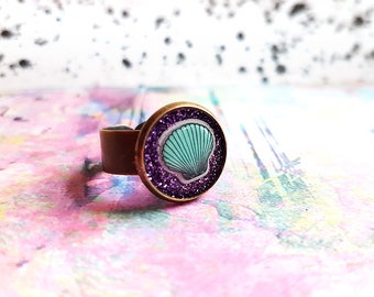 Glitter Mermaid Ring ~ Purple confetti resin shell ring