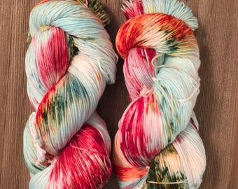 Hand Dyed Yarn DK Weight Superwash super soft 100g Hawaiian Christmas