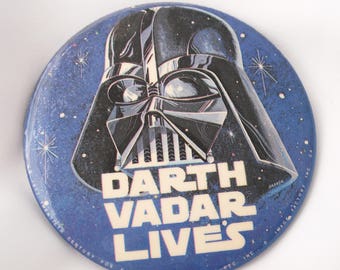 Vintage Star Wars Button Darth Vadar Lives Star Wars A New Hope Memorabilia 1977 Ephemera