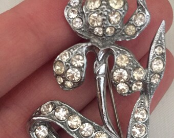 Art Deco silver tone brooch