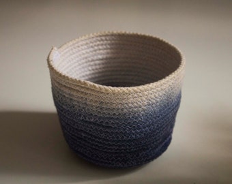 Dip-dyed Indigo Plant pot rope basket (small)