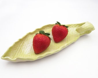SALE. Handmade Pottery Tray. Modern Ceramics. Pottery Leaf. Serving Tray. Decorative Tableware. Hostess Gift. Party