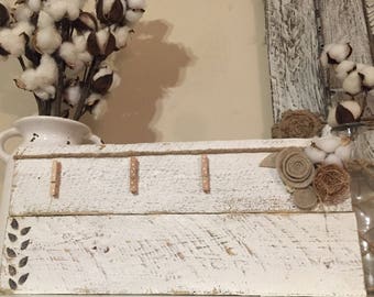 Rustic pallet wood frame photo display with wood burn design