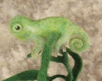 Needle felted Animal, needle felted chameleon, Chameleon, Needle felted Lizard, Needle felted sculpture