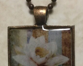 Resin covered design pendant tray