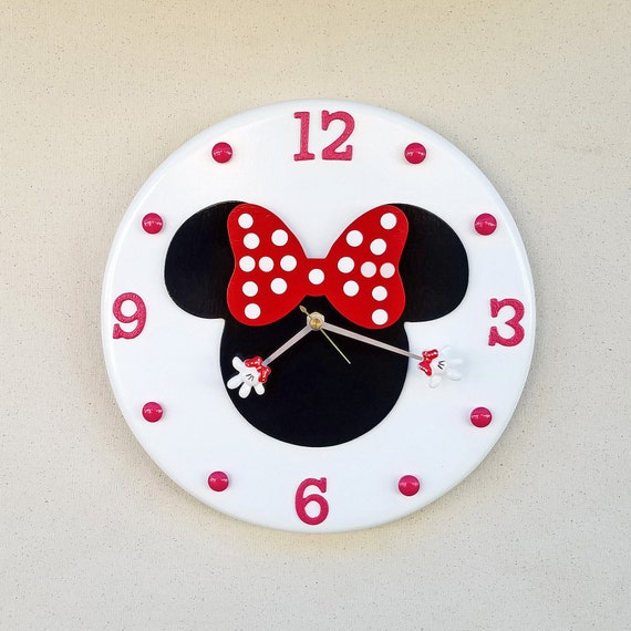 Minnie Mouse Clock